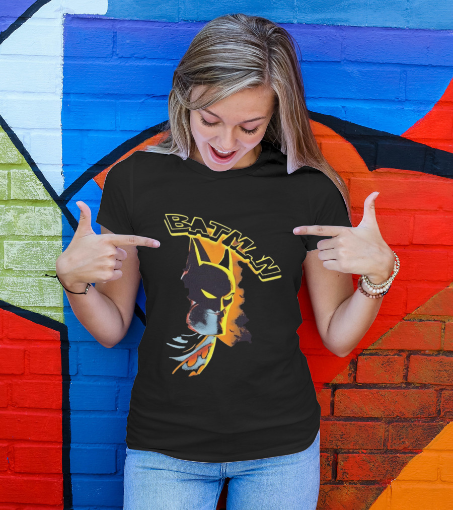 Batman DC Comics Superhero Dark Knight Iconic Mask T-Shirt