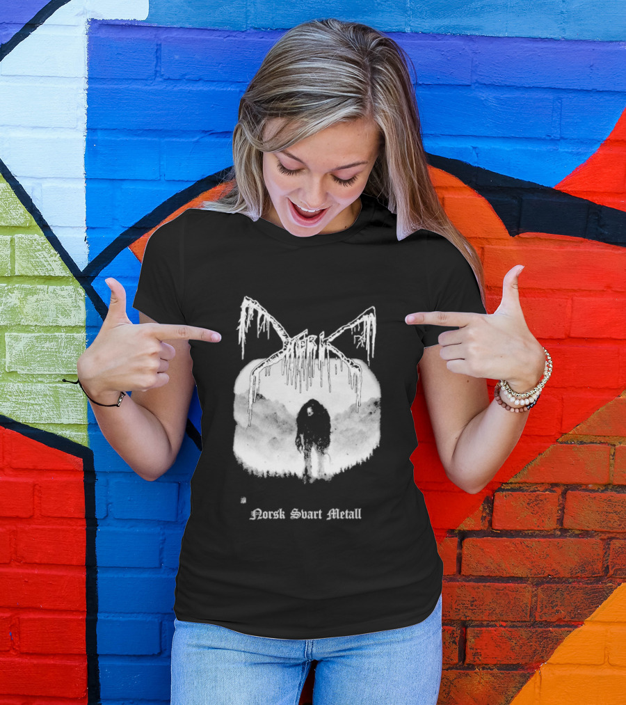 Mork Norsk Sbart Metal Skull Bat T-Shirt