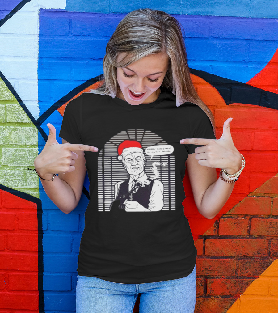 Joe Pesci Merry Christmas Ya Filthy Animal Home Alone Christmas Hat Smoking Gun Scene T-Shirt