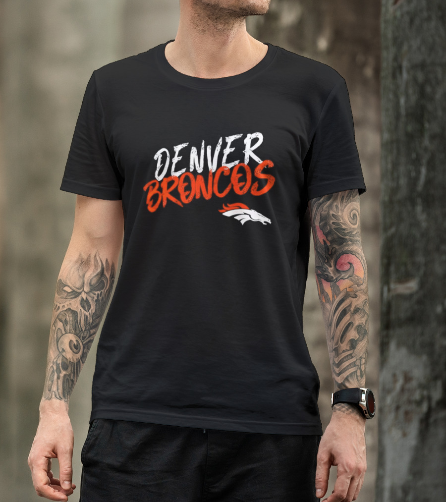 Denver Broncos Team Spirit Bold Brush Script With Iconic Horse T-Shirt
