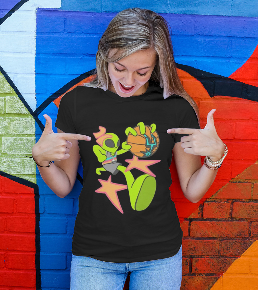 Victor Wembanyama Alien San Antonio Spurs 1 Basketball Star T-Shirt