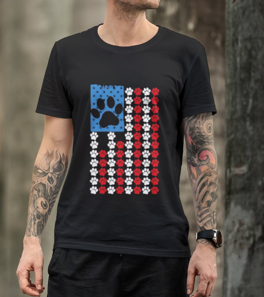 American Flag Paw Print Patriotic Animal Lover Dog Cat Pet Iconic USA Pride T-Shirt