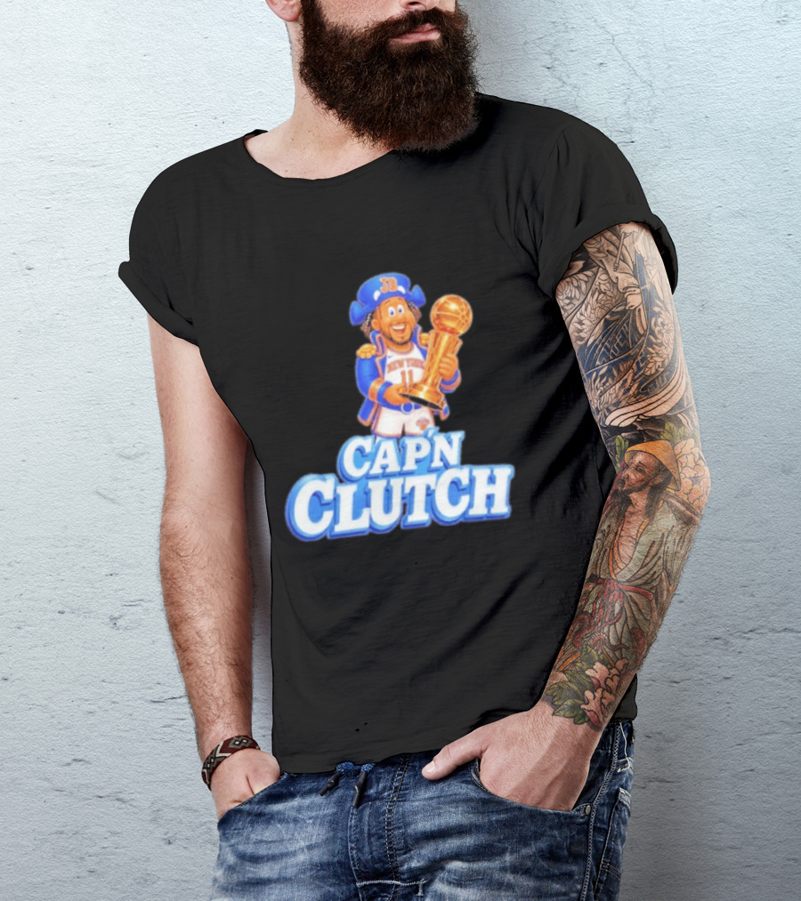 Cap'n Clutch Jalen Brunson New York Knicks Trophy Celebration T-Shirt