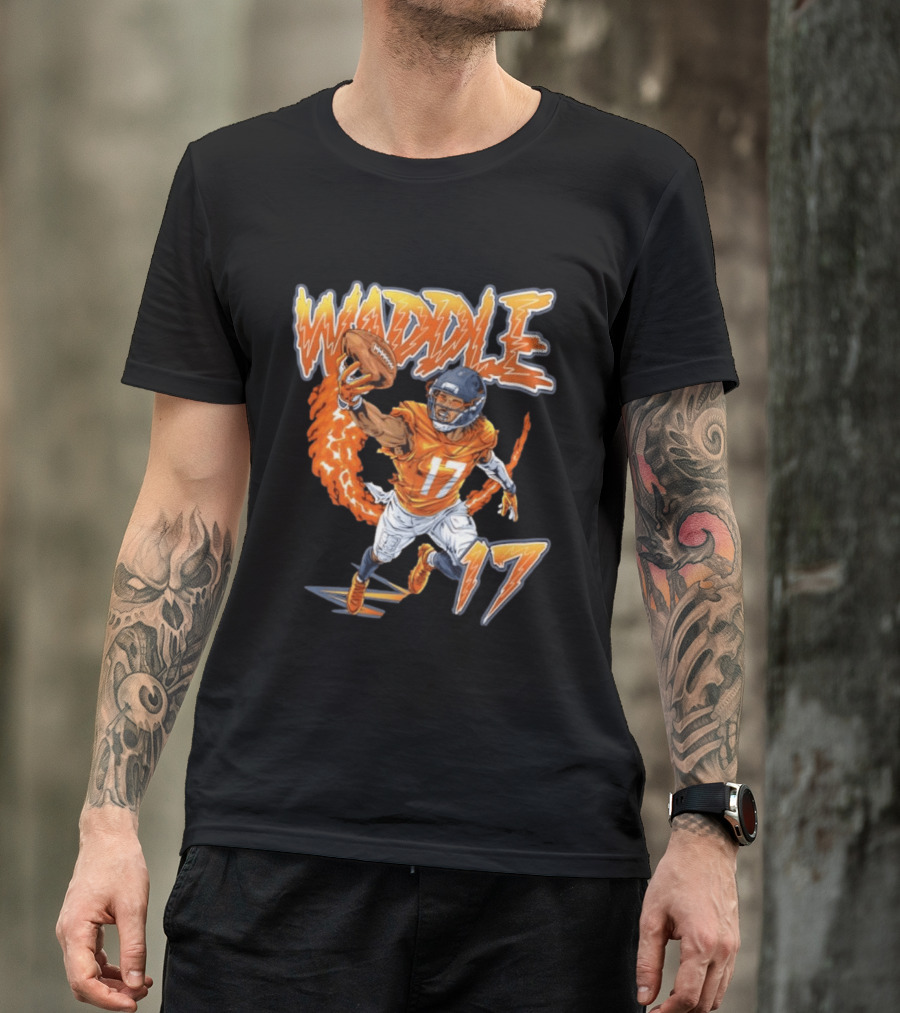 Waddle Number 17 Miami Football Player T-Shirt