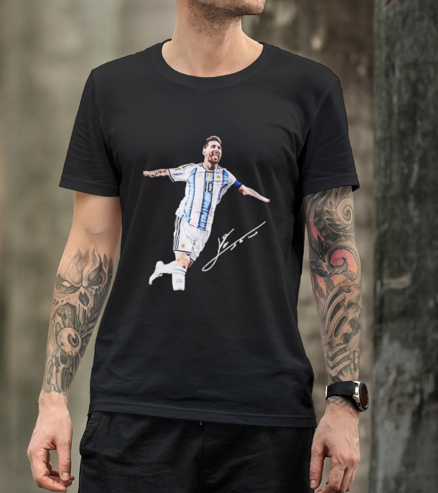 Lionel Messi 10 Argentina Jersey Signature Soccer Legend Celebration T-Shirt