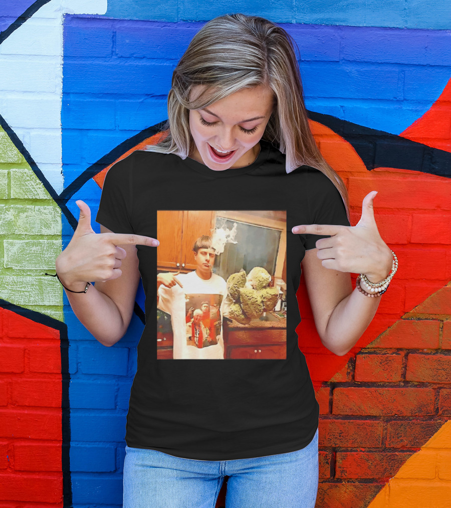 Oliver Tree Cannabis Oversized Buds And With Smoking Image T-Shirt