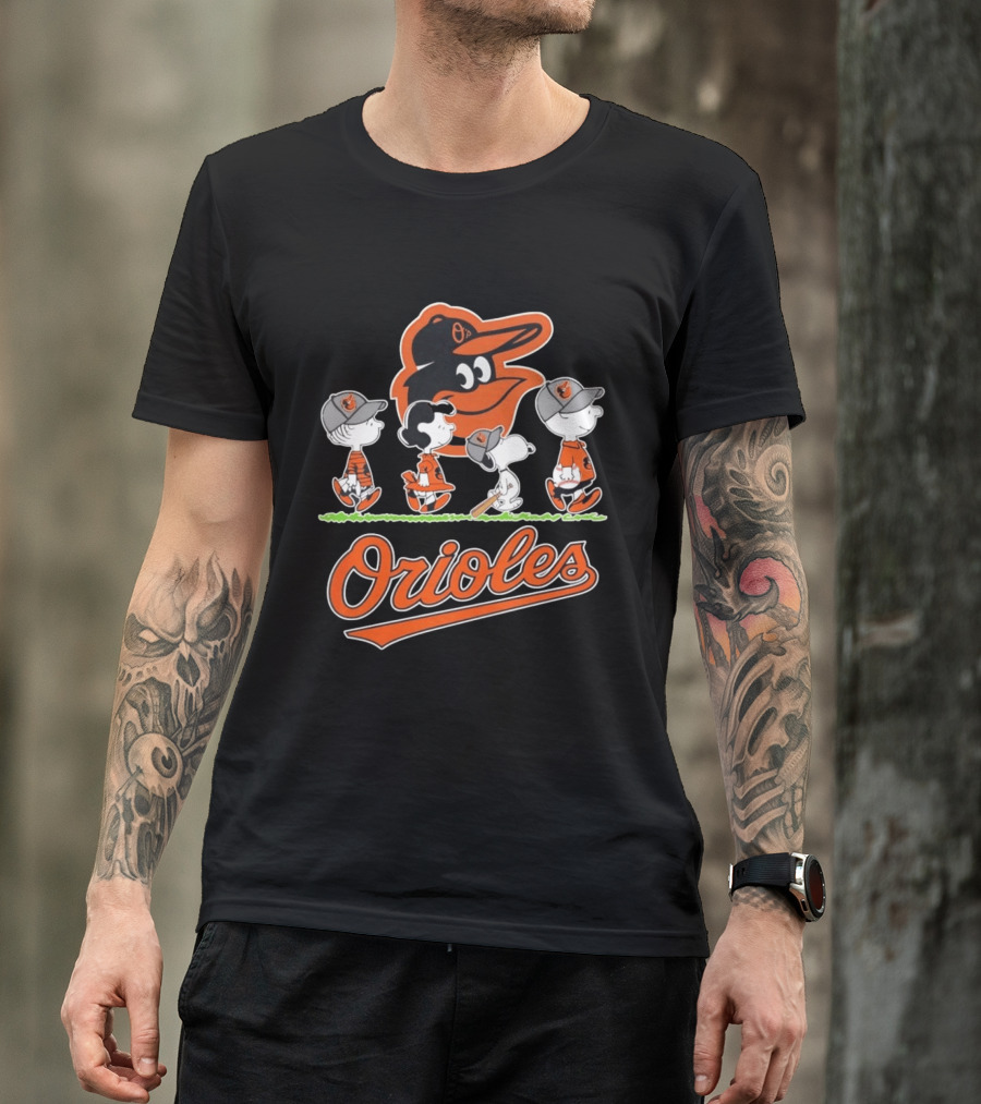 Peanuts Gang With Baseball Orioles T-Shirt