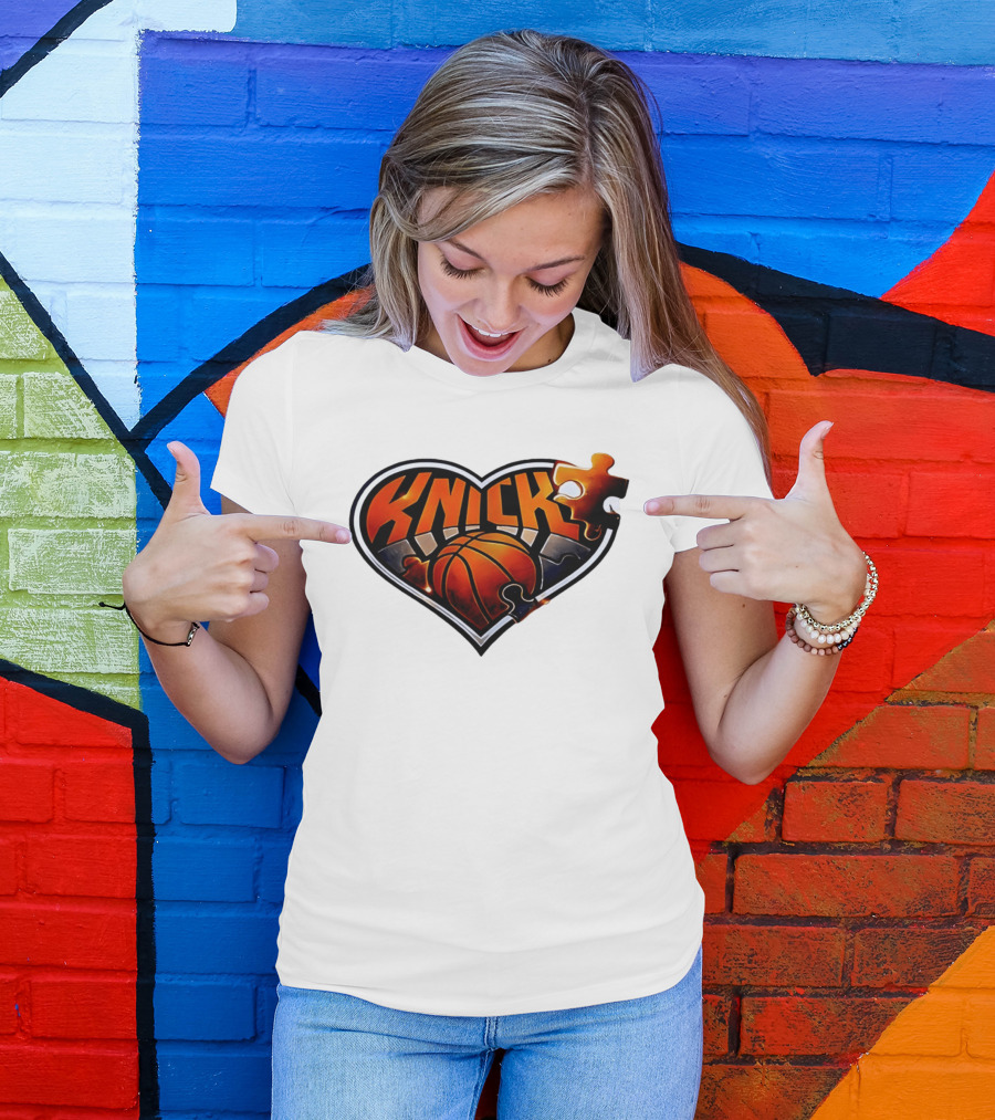 New York Knicks Puzzle Basketball Heart T-Shirt