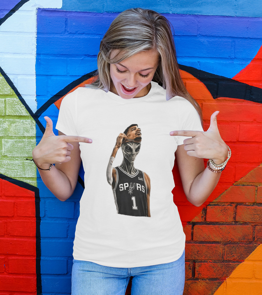 Wembanyama Spurs Alien Takeover Face Reveal Self 1 T-Shirt