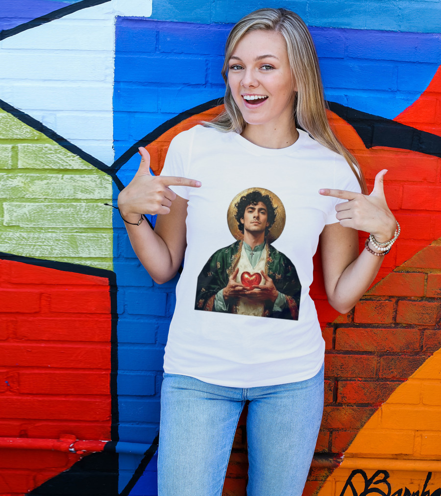 Luigi Mangione Patron Saint Holding Sacred Heart For Health Care Justice T-Shirt