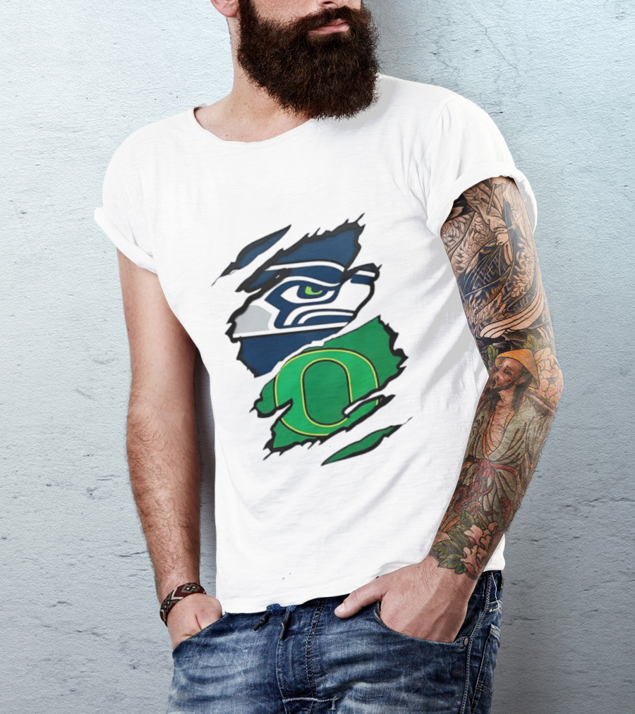 Seattle Seahawks Oregon Ducks Ripped Skin Effect NFL College Team Spirit T-Shirt