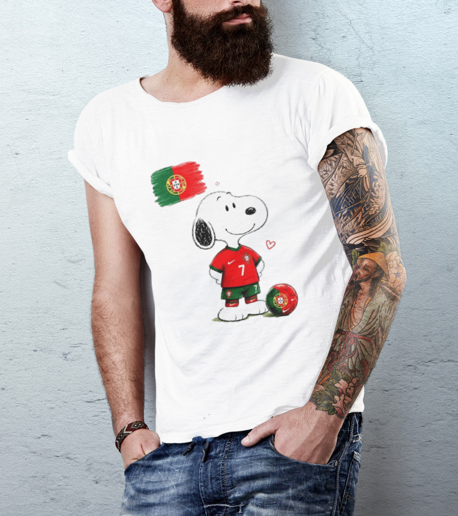 Cristiano Ronaldo Snoopy Portugal Football Number 7 Nike T-Shirt