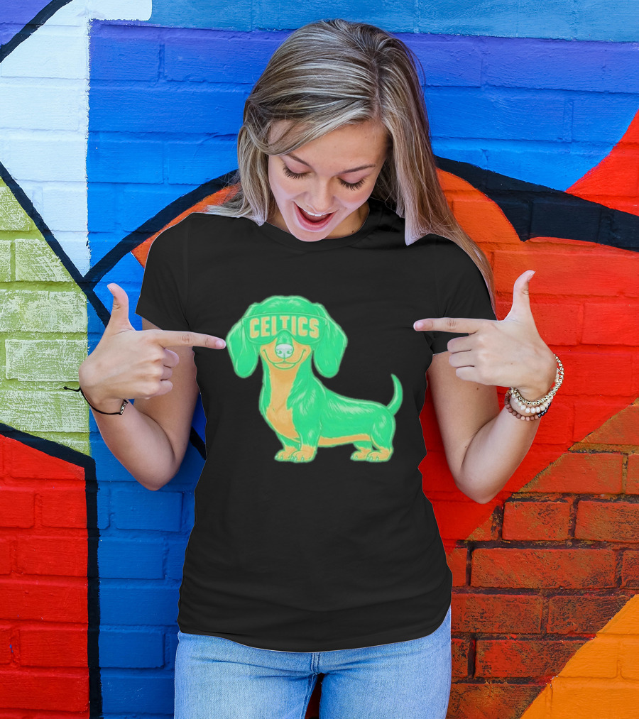 Boston Celtics Dachshund Cartoon Glasses T-Shirt