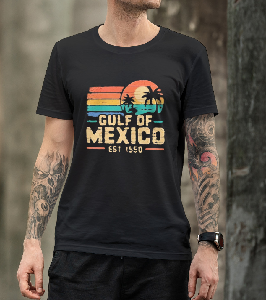 Gulf Of Mexico Est 1550 Retro Sunset Palm Trees Ocean T-Shirt