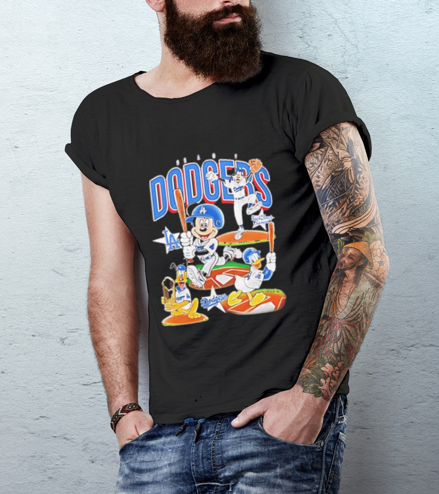 MOONLANDGOODS 2020 Mickey Goofy Pluto Donald Baseball Team Los Angeles Dodgers T-Shirt