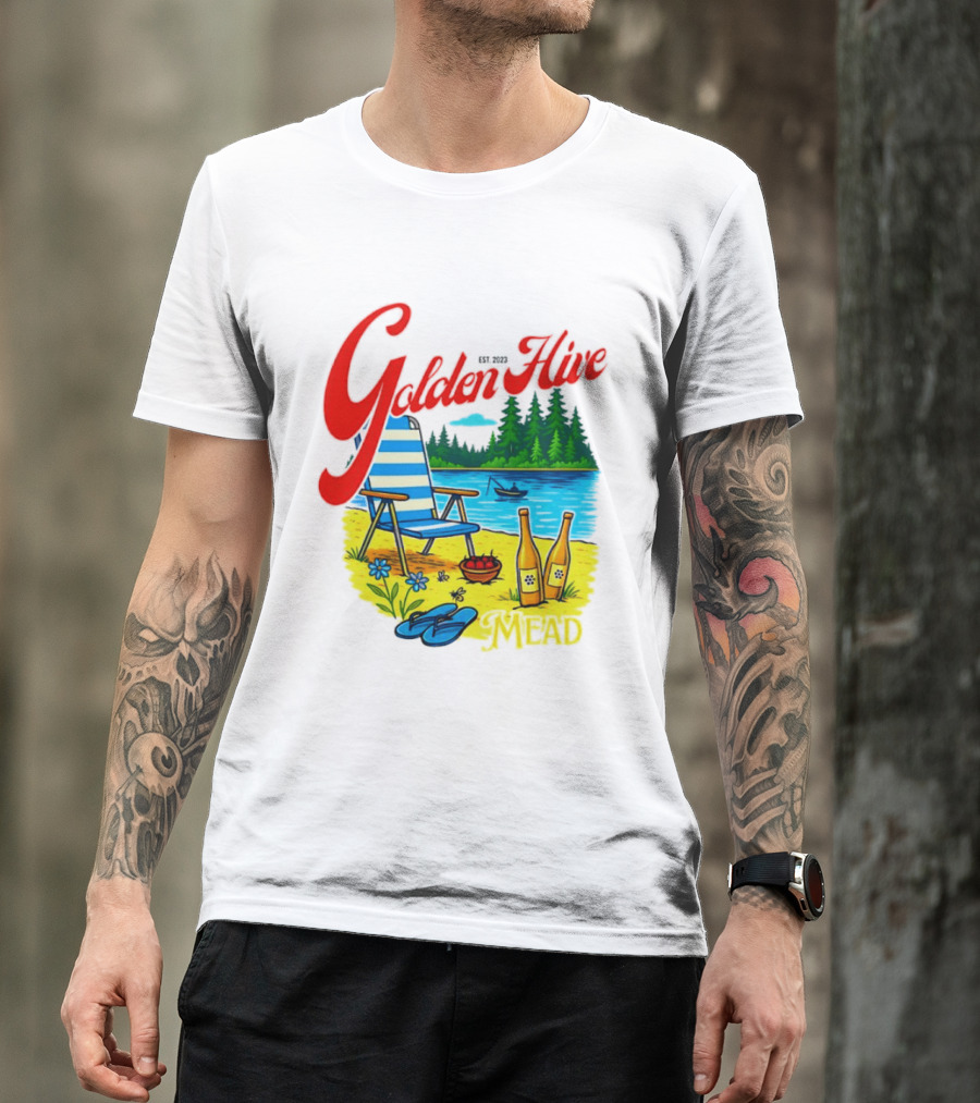 Golden Hive Mead Est 2023 Lakefront Bliss Vintage Escape T-Shirt
