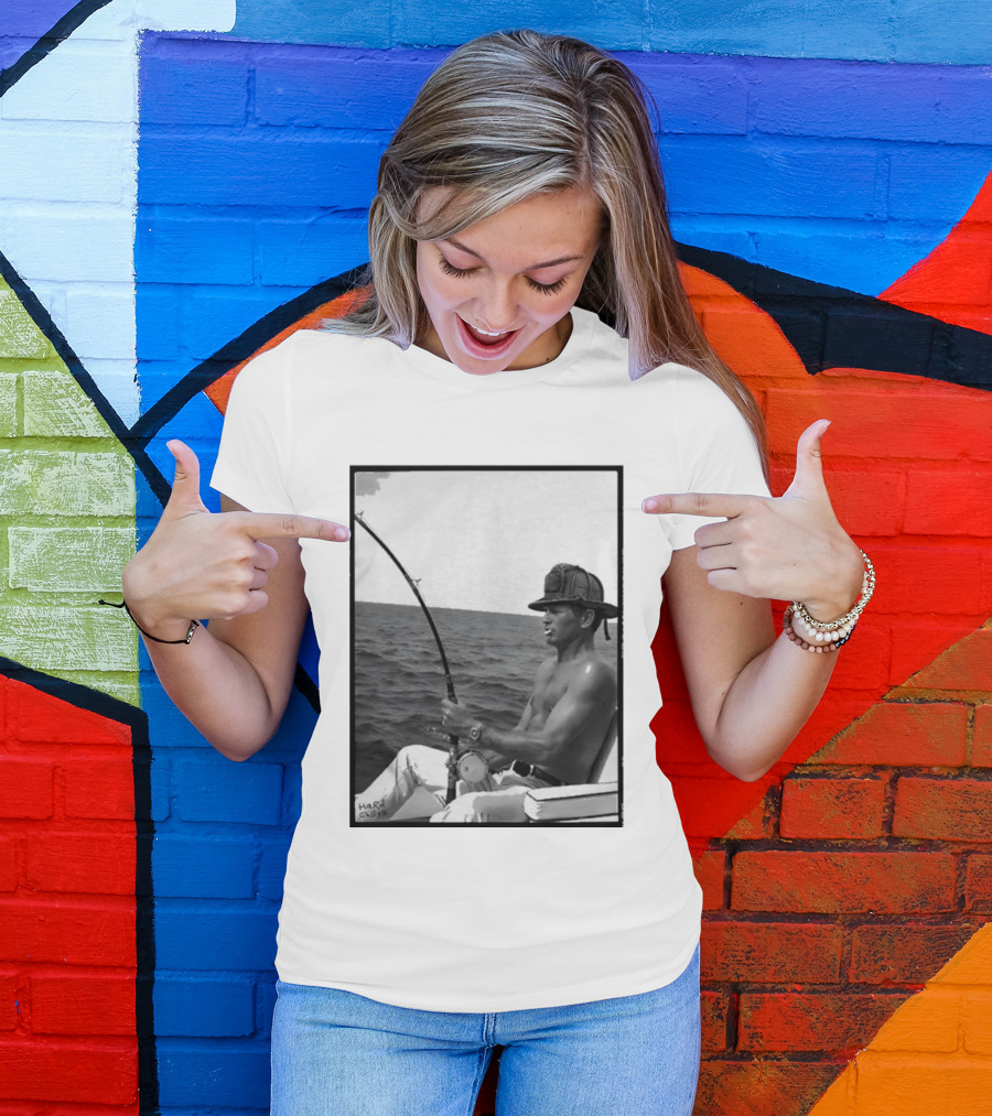 Paul Newman Fishing Wrk Hrd Ply Hrd HARRISON1973 T-Shirt