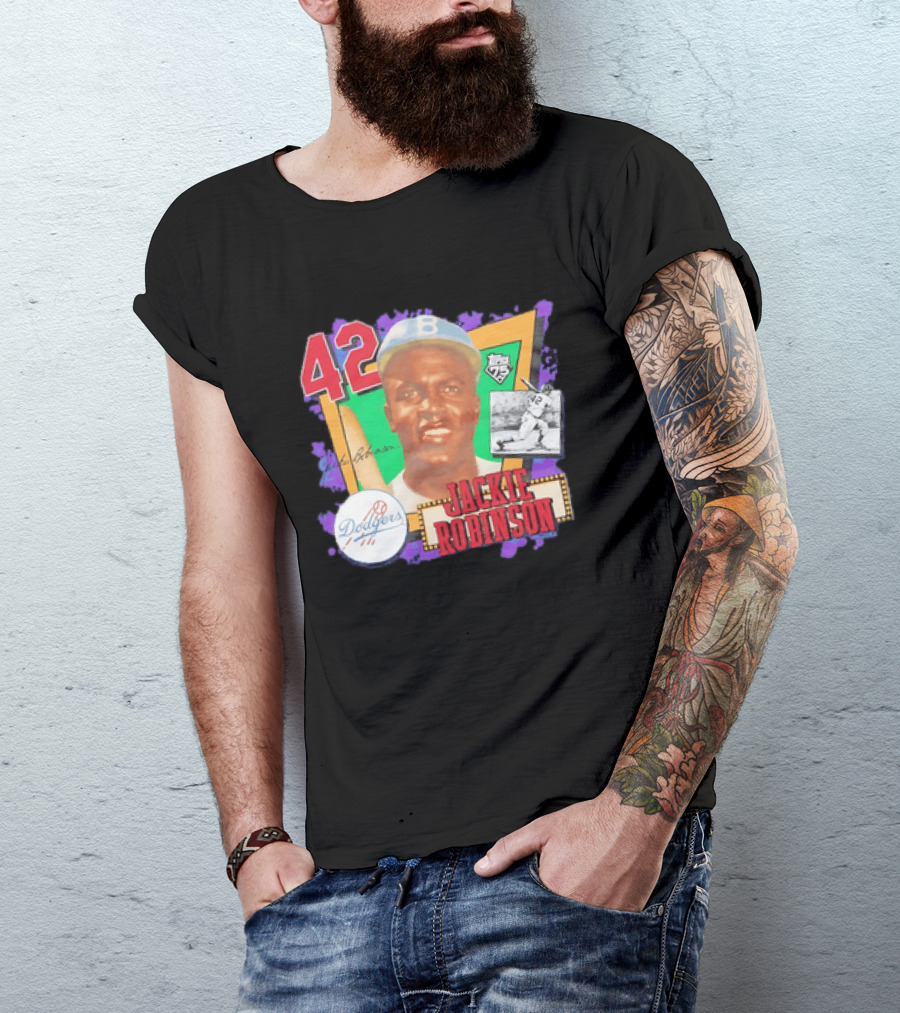 Jackie Robinson 42 Los Angeles Dodgers Topps 75 Baseball Legend T-Shirt