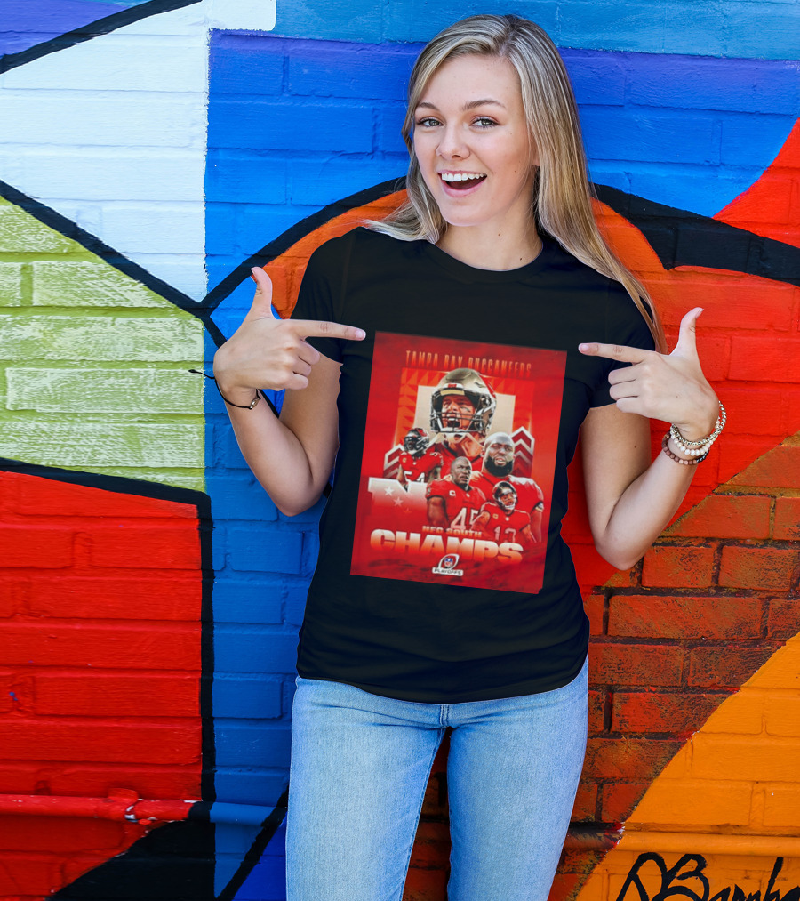 Tampa Bay Buccaneers NFL Playoffs NFC South Champs Celebration T-Shirt