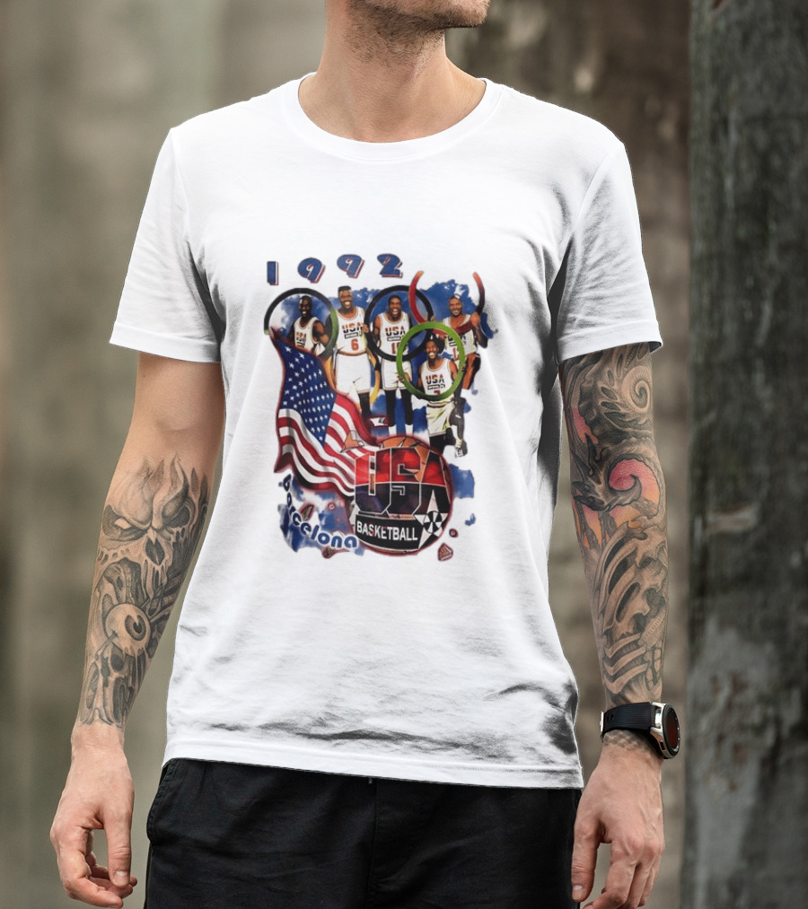 USA Basketball 1992 Dream Team Patrick Ewing David Robinson Michael Jordan Clyde Drexler Barcelona T-Shirt