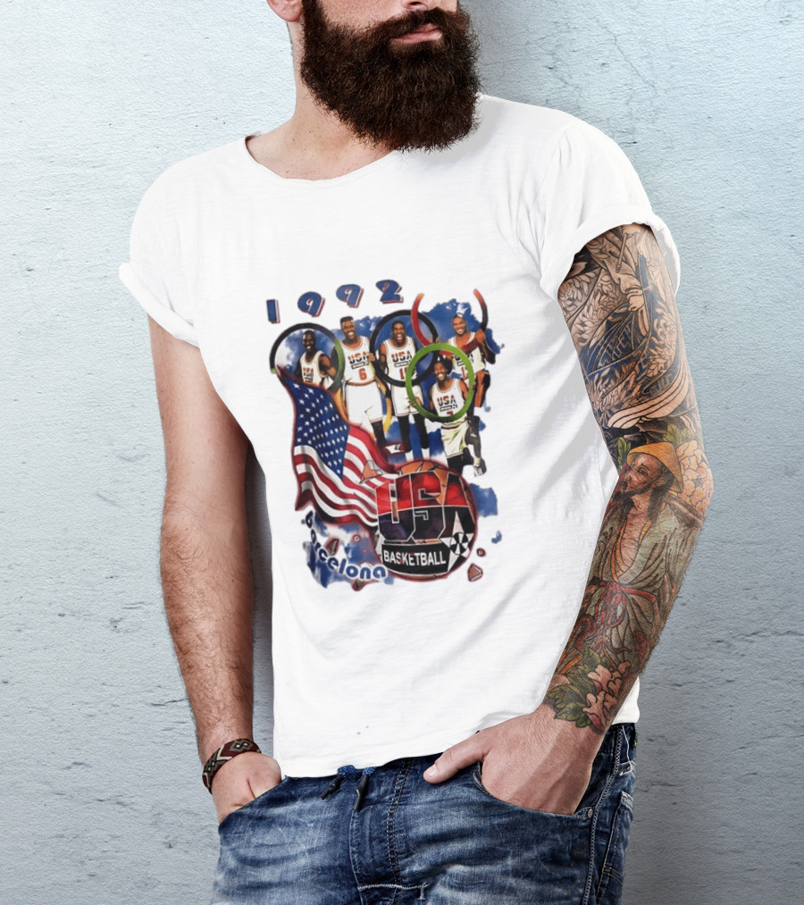 USA Basketball 1992 Dream Team Patrick Ewing David Robinson Michael Jordan Clyde Drexler Barcelona T-Shirt