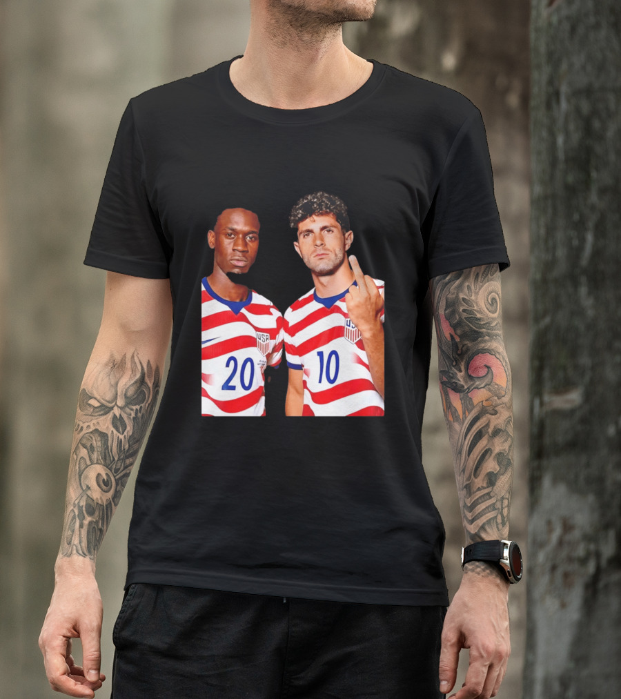 Christian Pulisic Folarin Balogun USMNT Soccer Iconic Gesture T-Shirt