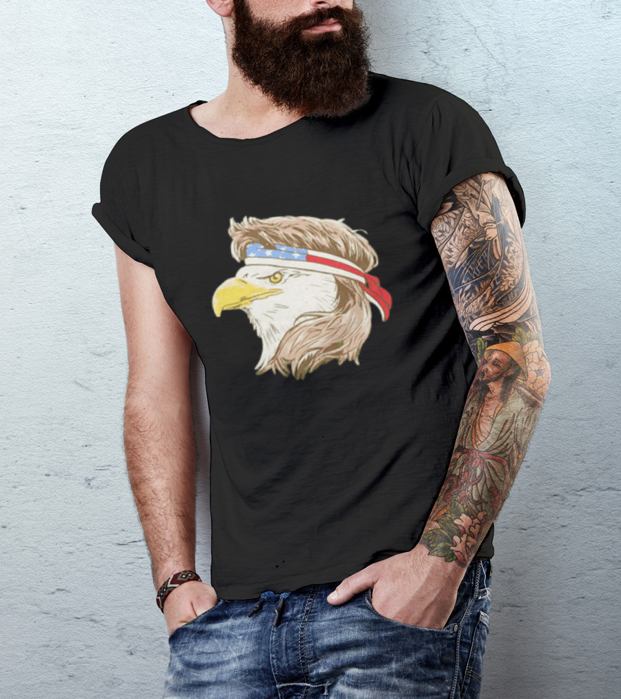 Bald Eagle With American Flag Bandana And Patriotic Hair T-Shirt