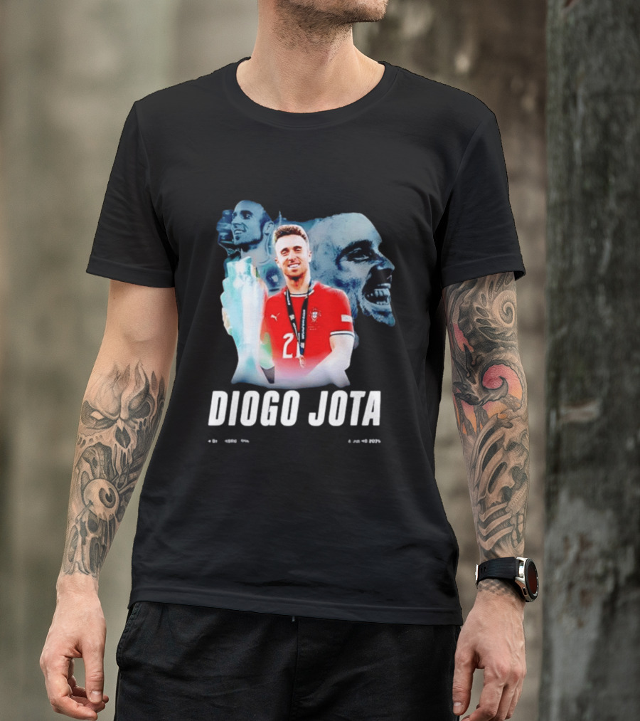 Diogo Jota Portugal National Football Team Collage 4 Dezembro 1996 8 Julho 2026 T-Shirt