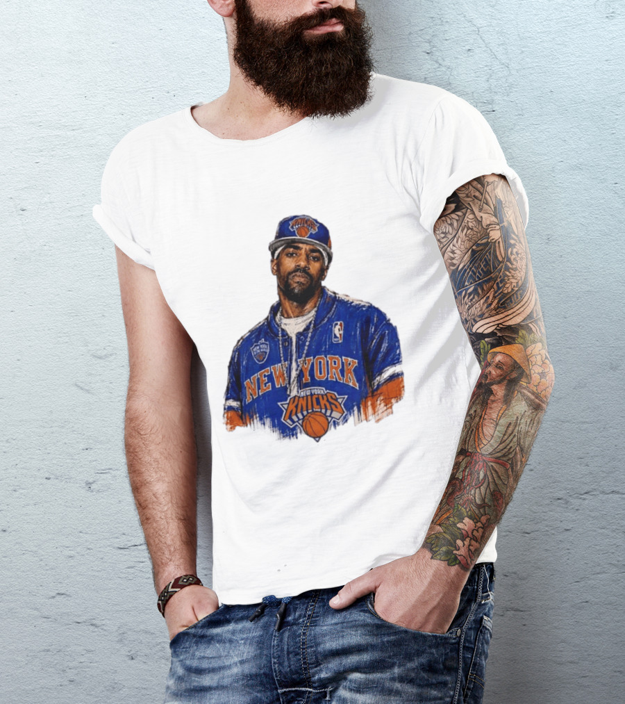 Kyrie Irving New York Knicks New Yorks Finest To The World Manhattan Knicks T-Shirt