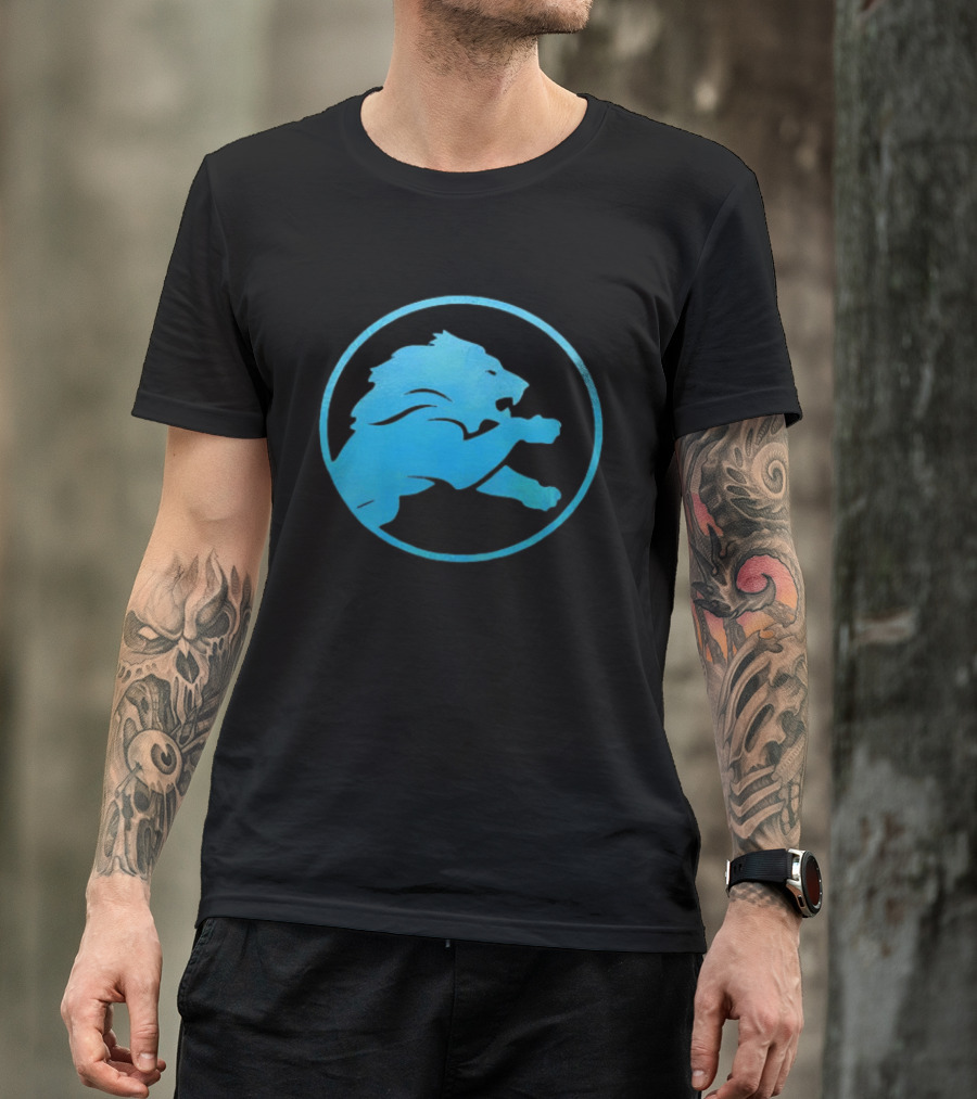 Detroit Lions Roaring Blue Iconic Circle T-Shirt