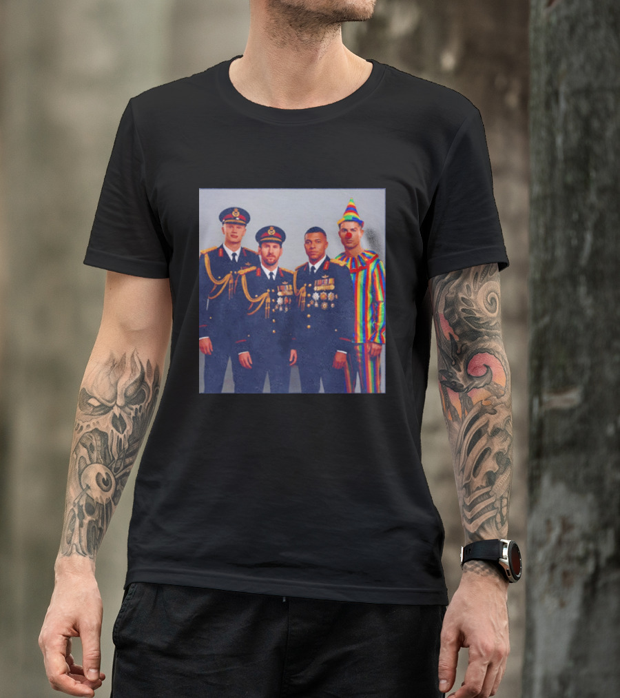 Mbappe Messy Ronaldo Haaland In Uniforms And Clown Outfit T-Shirt