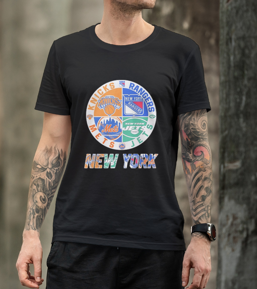 New York Knicks Rangers Mets Jets Fan Logos NY Sports Team Circle T-Shirt