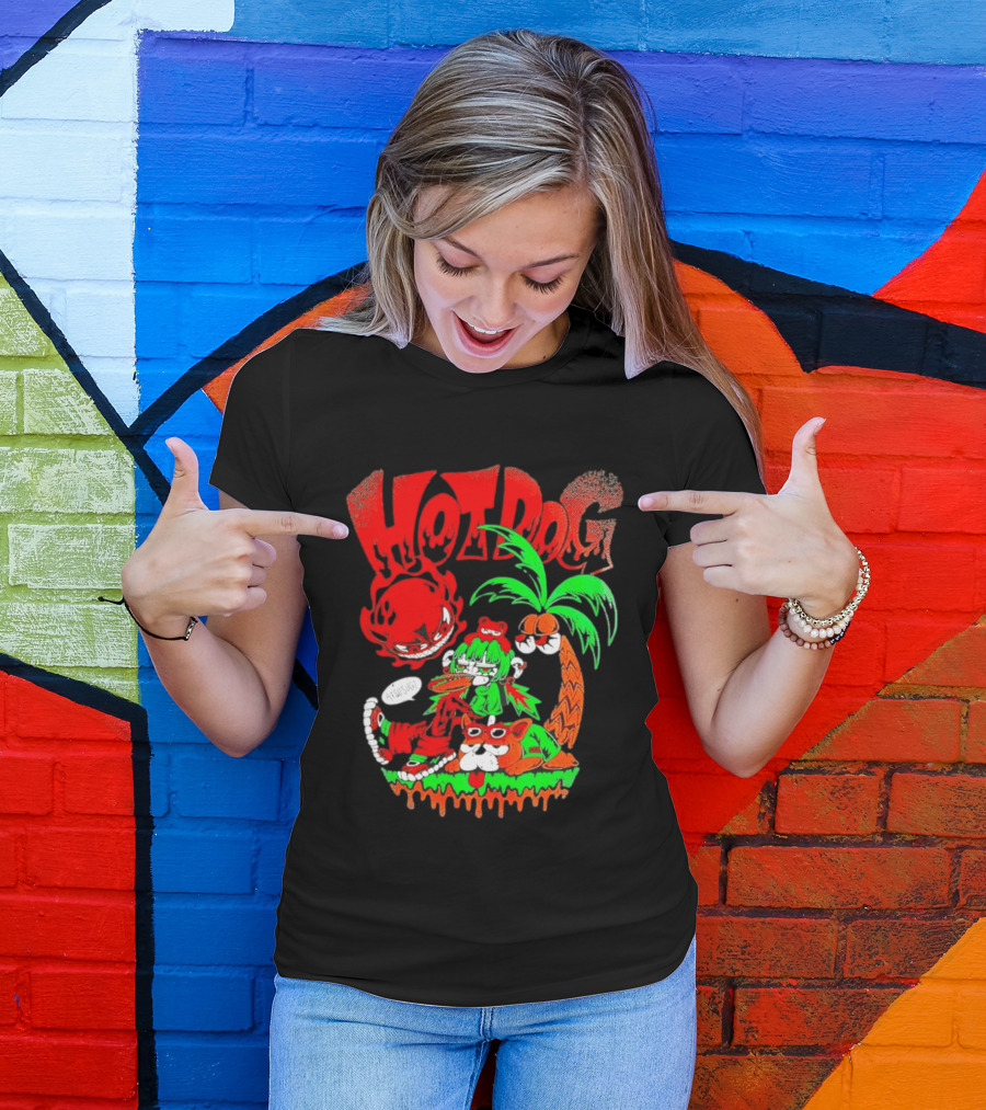 Hotdog Atsusugi Girl With Bear Hat And Dog Under Palm Tree T-Shirt