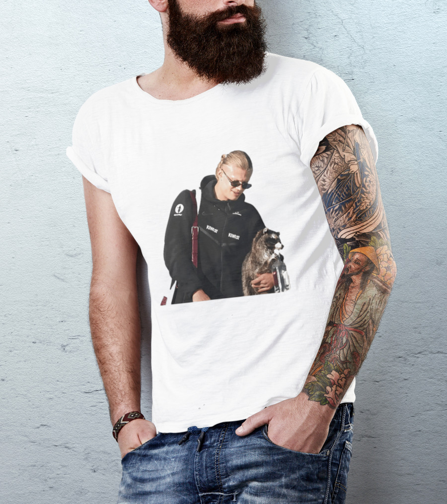 Erling Haaland Raccoon Meme Football KIWI K SPACE Texas T-Shirt