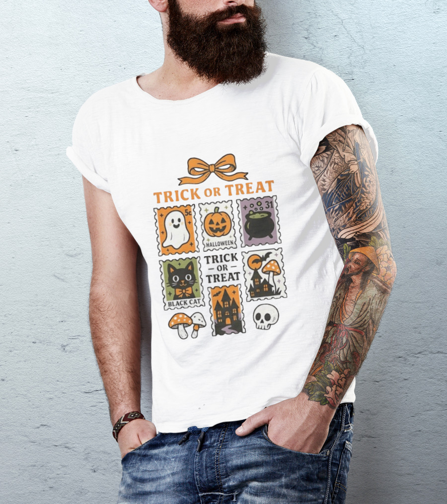 Trick Or Treat Halloween Ghost Pumpkin Cauldron Black Cat Haunted House T-Shirt