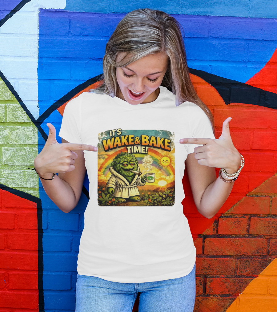 It's Wake And Bake Time Chief Greenbud Smoking Rainbow Sun Cannabis T-Shirt