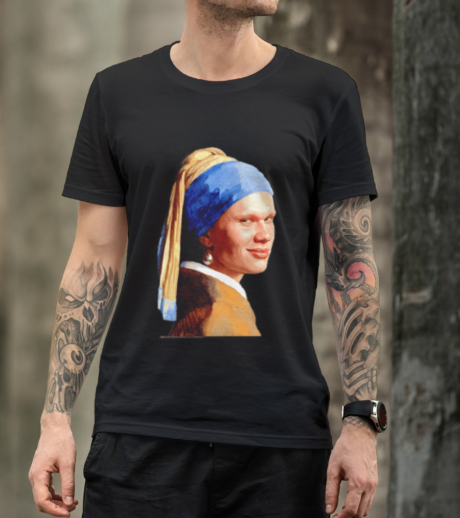 Erling Haaland Girl With A Pearl Earring Football T-Shirt