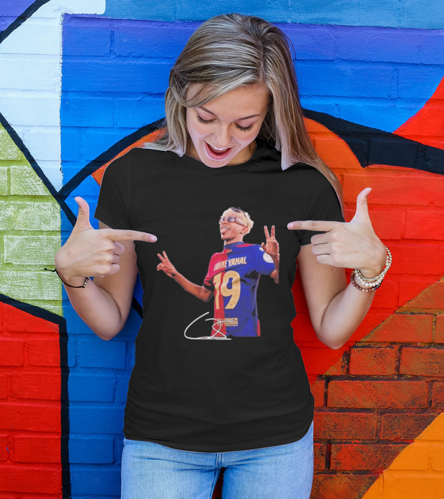 Lamine Yamal Barcelona Peace Sign Celebration 19 Jersey T-Shirt