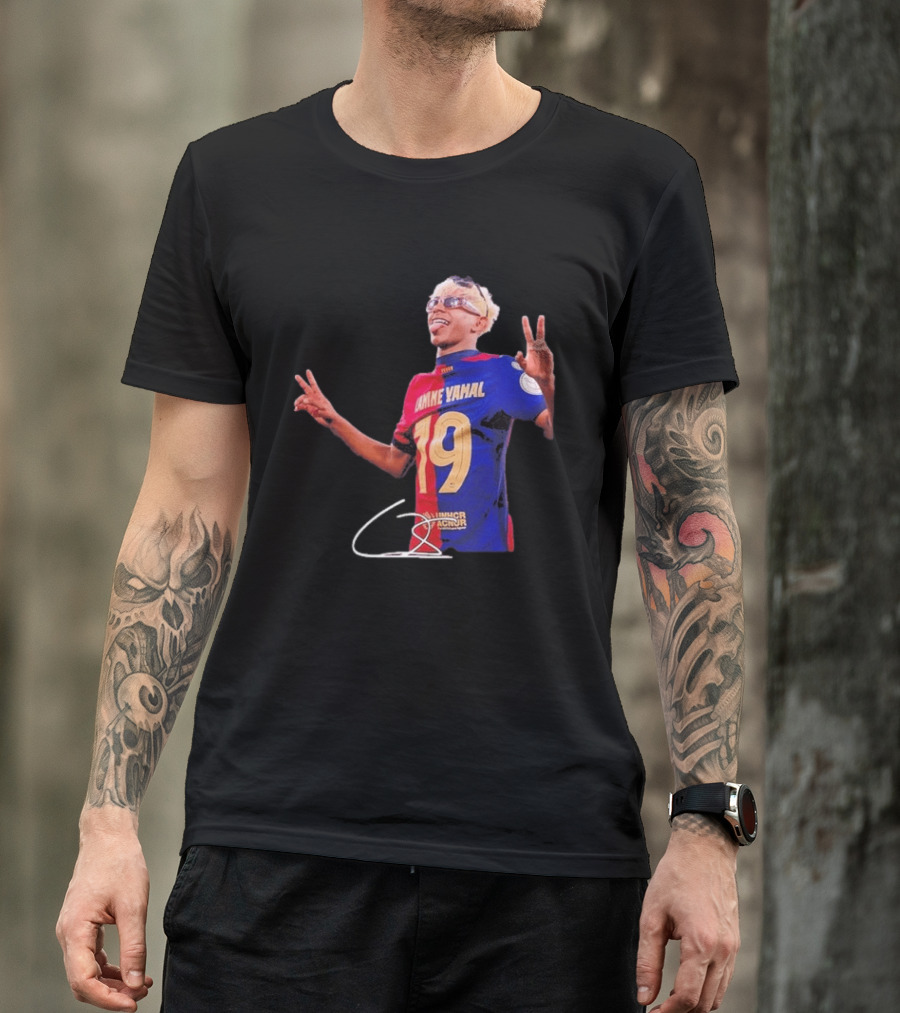 Lamine Yamal Barcelona Peace Sign Celebration 19 Jersey T-Shirt