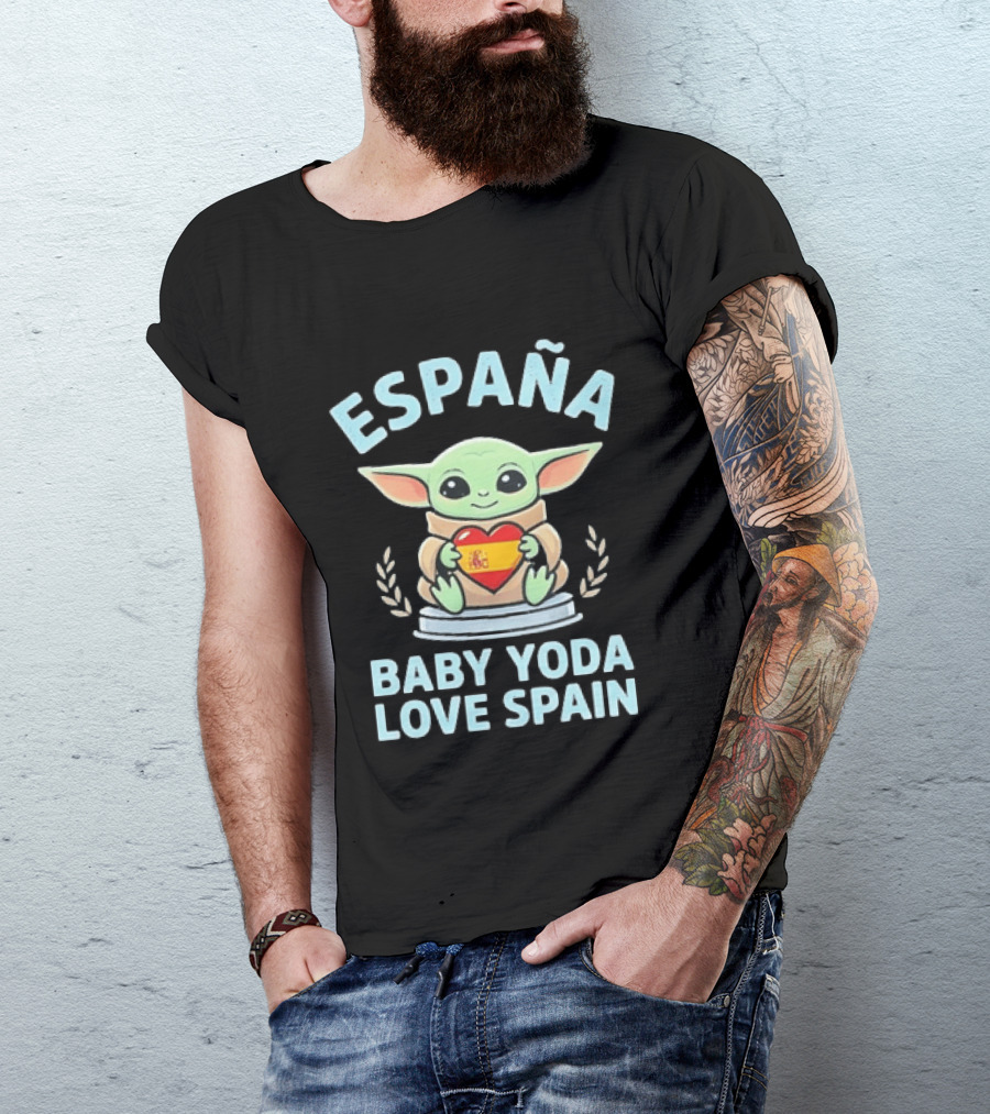 España Baby Yoda Love Spain Hearts Fan T-Shirt