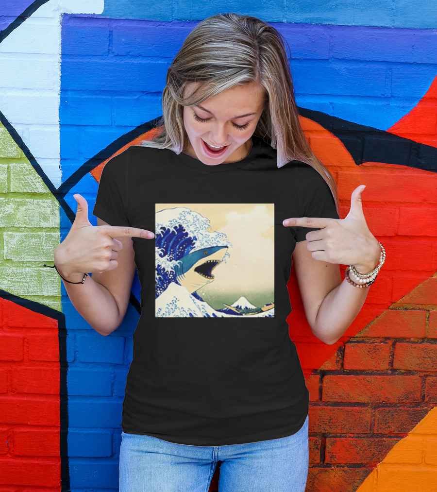 The Great Wave Off Kanagawa Sharks Fusion Art Japan Ukiyo E T-Shirt
