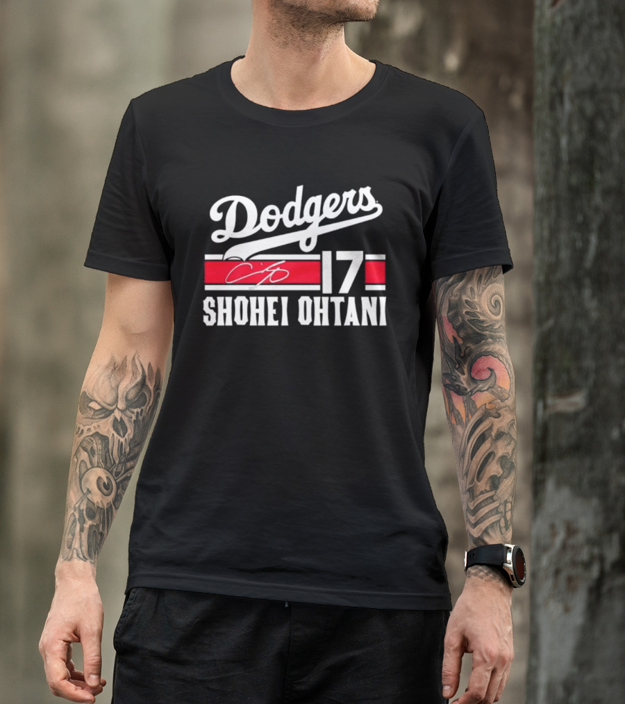 Dodgers Shohei Ohtani 17 Signature T-Shirt