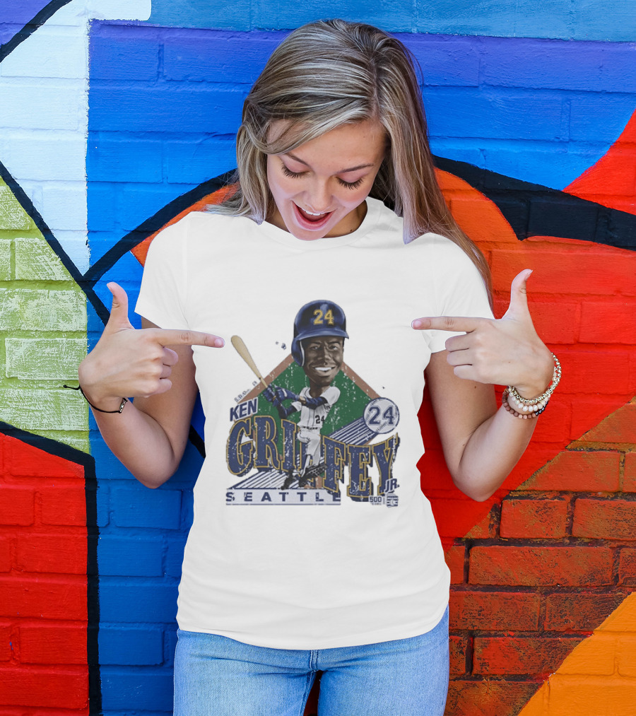 Ken Griffey Jr 24 Seattle Mariners 500 HR Club Distressed T-Shirt