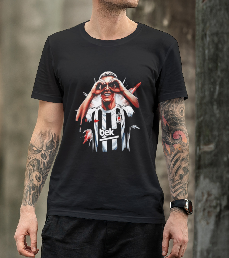 Beşiktaş JK Beko Football Player Celebration T-Shirt
