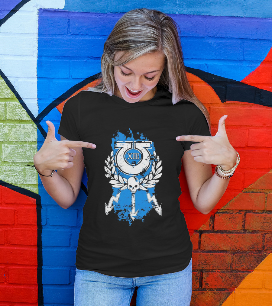 XIII Ultramarines Distressed Warhammer 40k Skull Lightning Laurel T-Shirt
