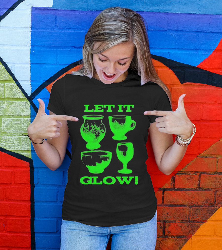 Let It Glow Uranium Glassware Vaseline Glass Vintage Collectors Neon Green T-Shirt