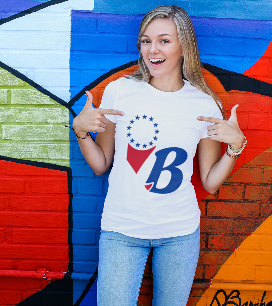 Chinatown Market Store Let Brotherly Love Philadelphia B Icon Circle Stars T-Shirt