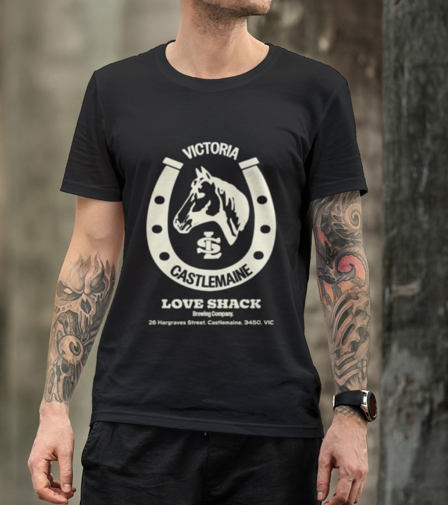 Victoria Castlemaine Horse Shoe Love Shack Brewing Co 28 Hargraves Street Castlemaine 3450 VIC T-Shirt