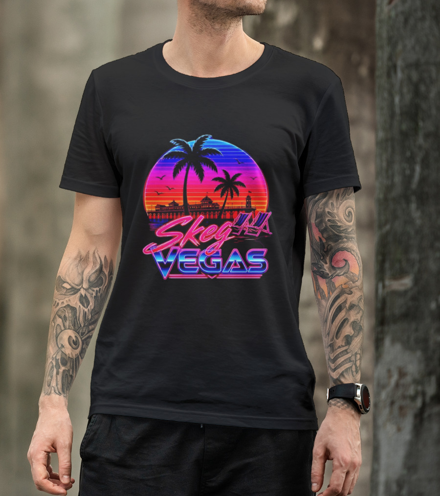 Skeg Vegas Beach Pier Sunset Skegness Retro Neon T-Shirt