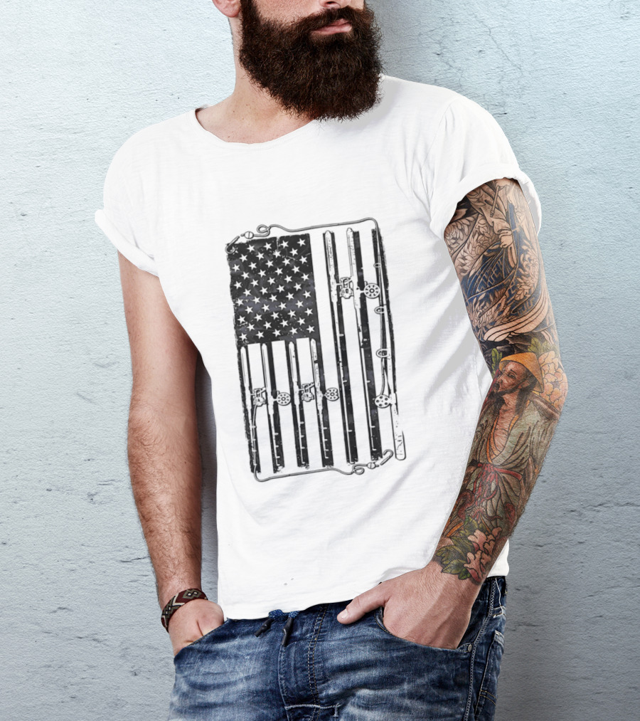 Distressed American Flag Fishing Rod Patriotic USA Angling Stars And Stripes T-Shirt